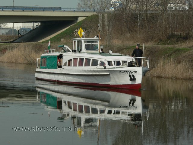 p1450887