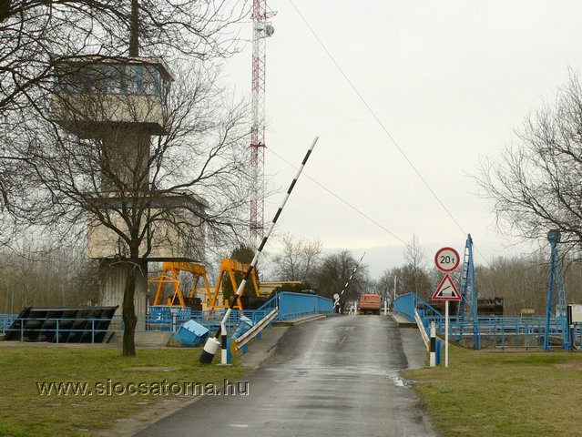 p1870560.jpg